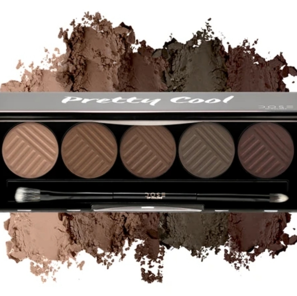 Dose of Colors | Pretty Cool eyeshadow palette